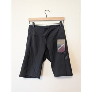 Troy Lee Designs Women’s Luxe MTB Shell Shorts – Black S, NWT